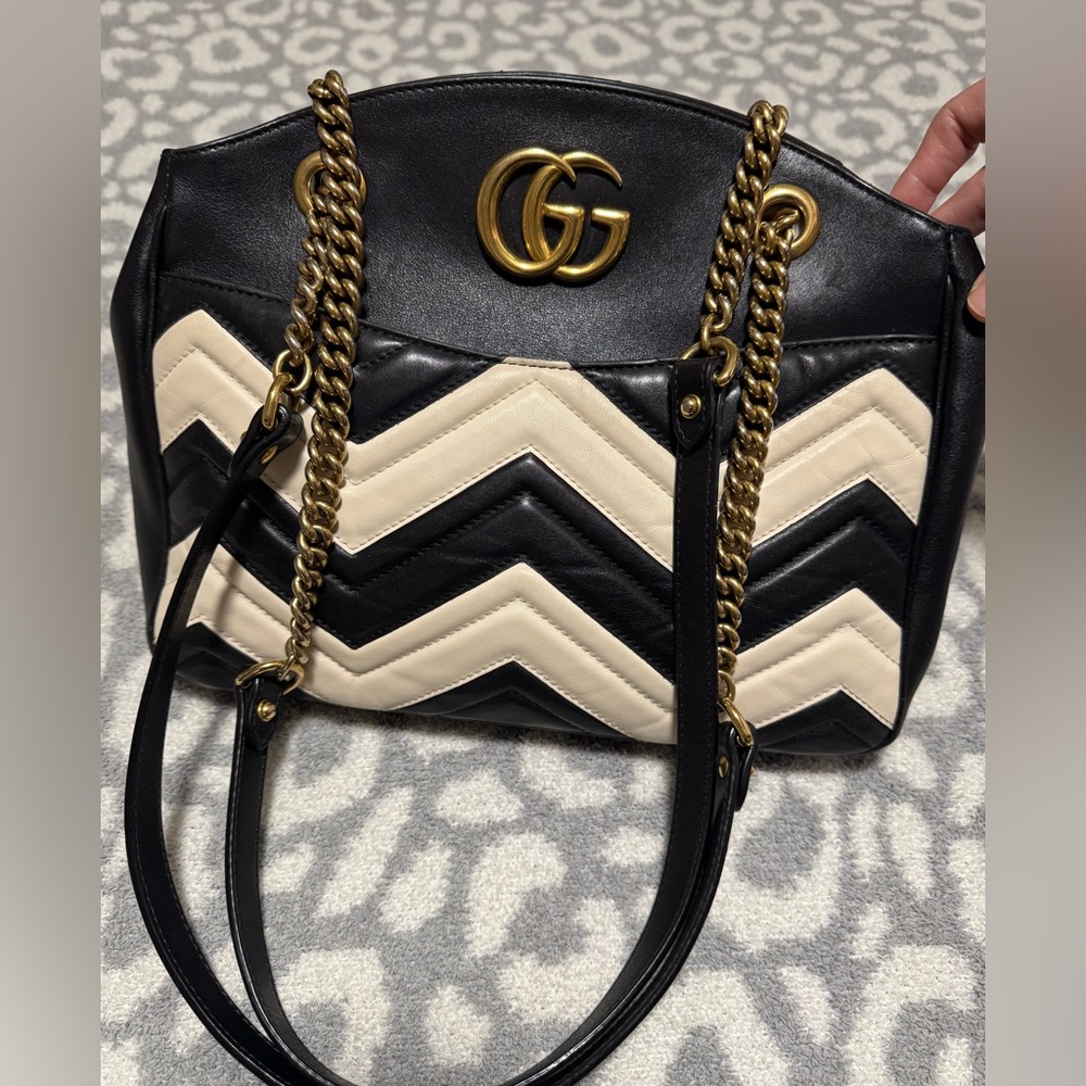 Gucci Black and Cream Chevron Marmont Bag
